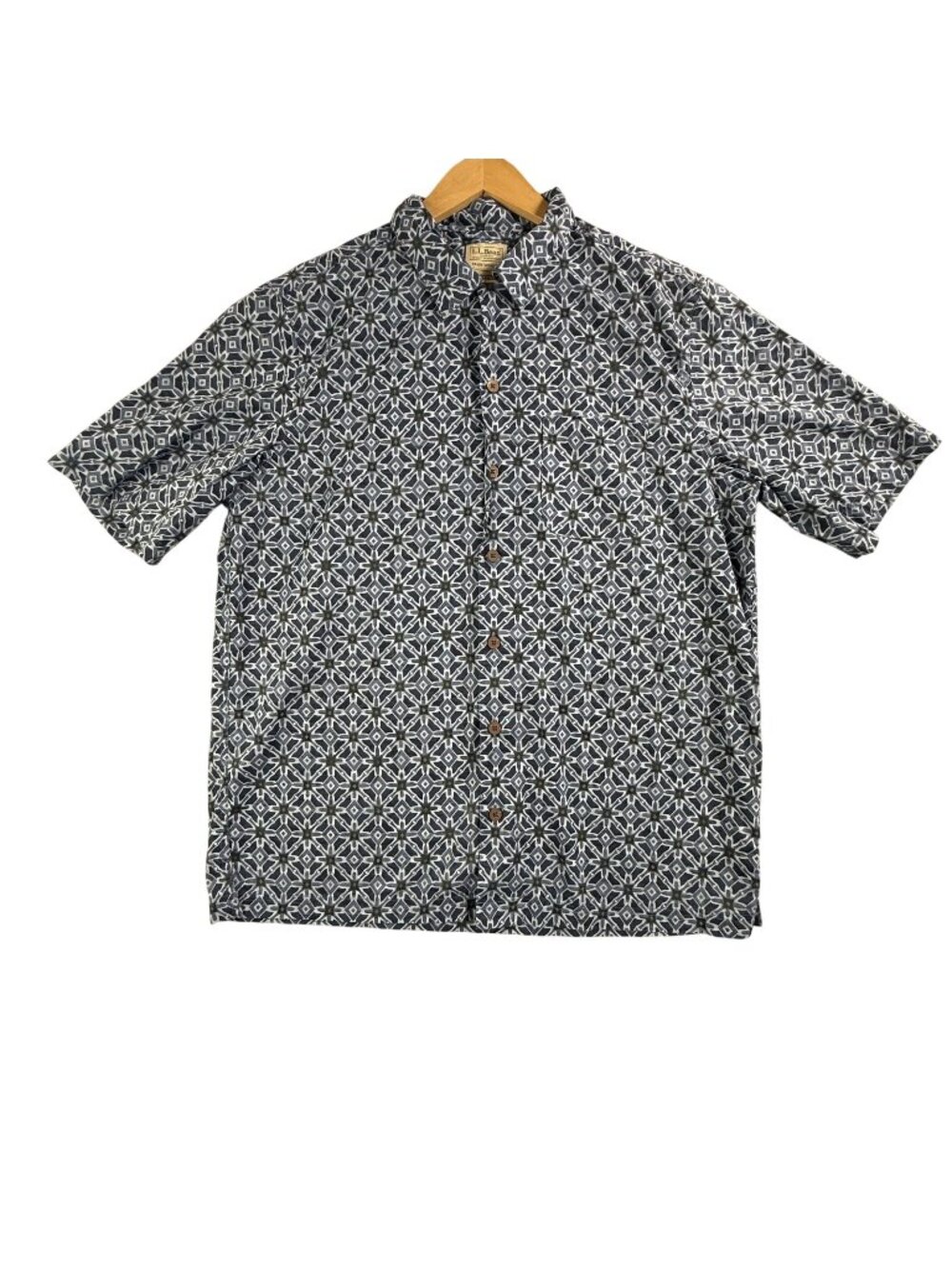 L.L. Bean Shirt Mens Medium Blue Geometric Button Up Short Sleeve Cotton AOP